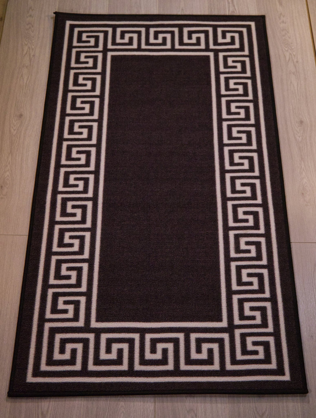 Greek Key Washable Indoor Mat – Black-Beige