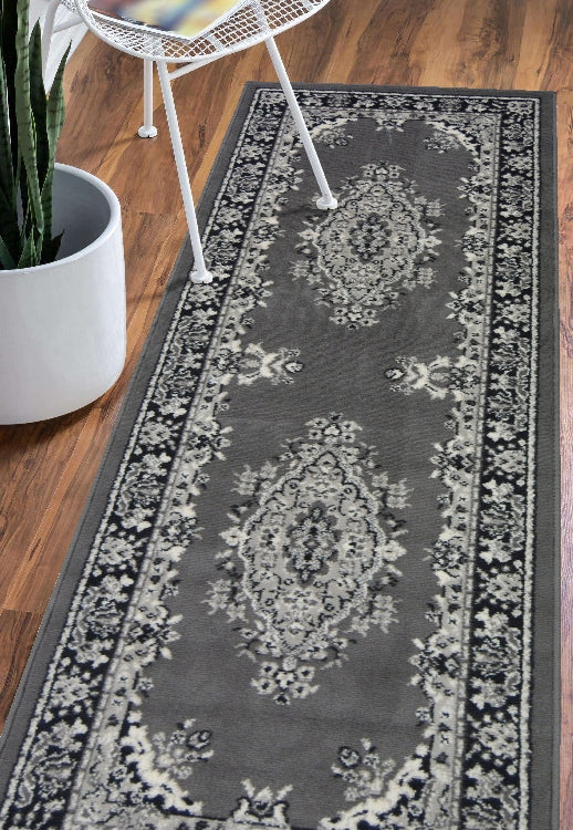 Maestro Traditional Grey Runner