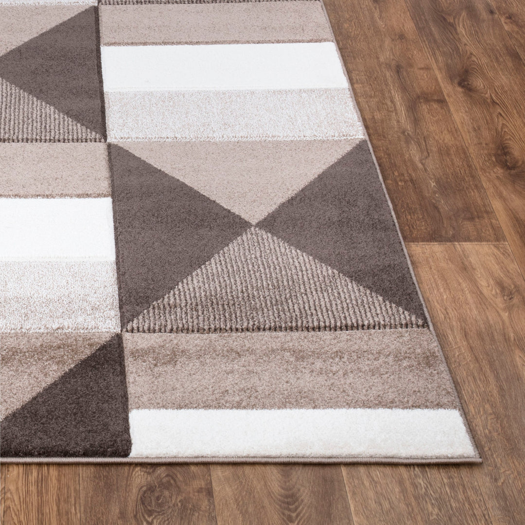 Axis – Beige