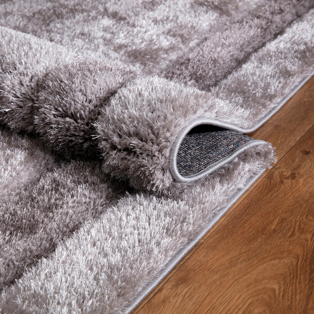 Bordara Silver Rug