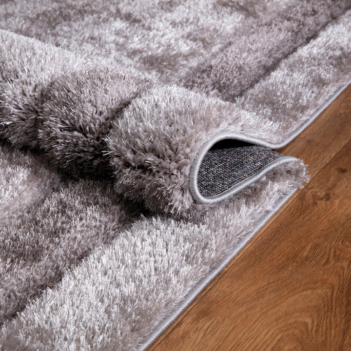 Bordara Silver Rug