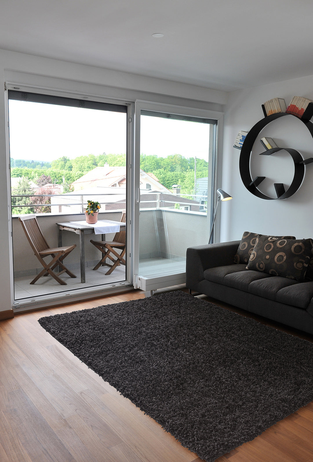 Veloria Dark Grey Rug