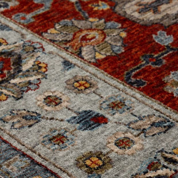 Sarouk 561 C Rug close view