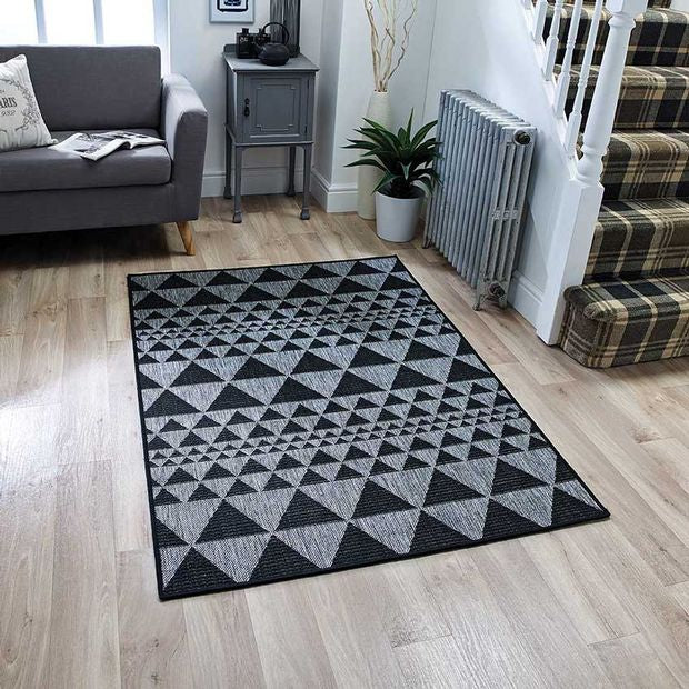 Moda Prism Black Rug