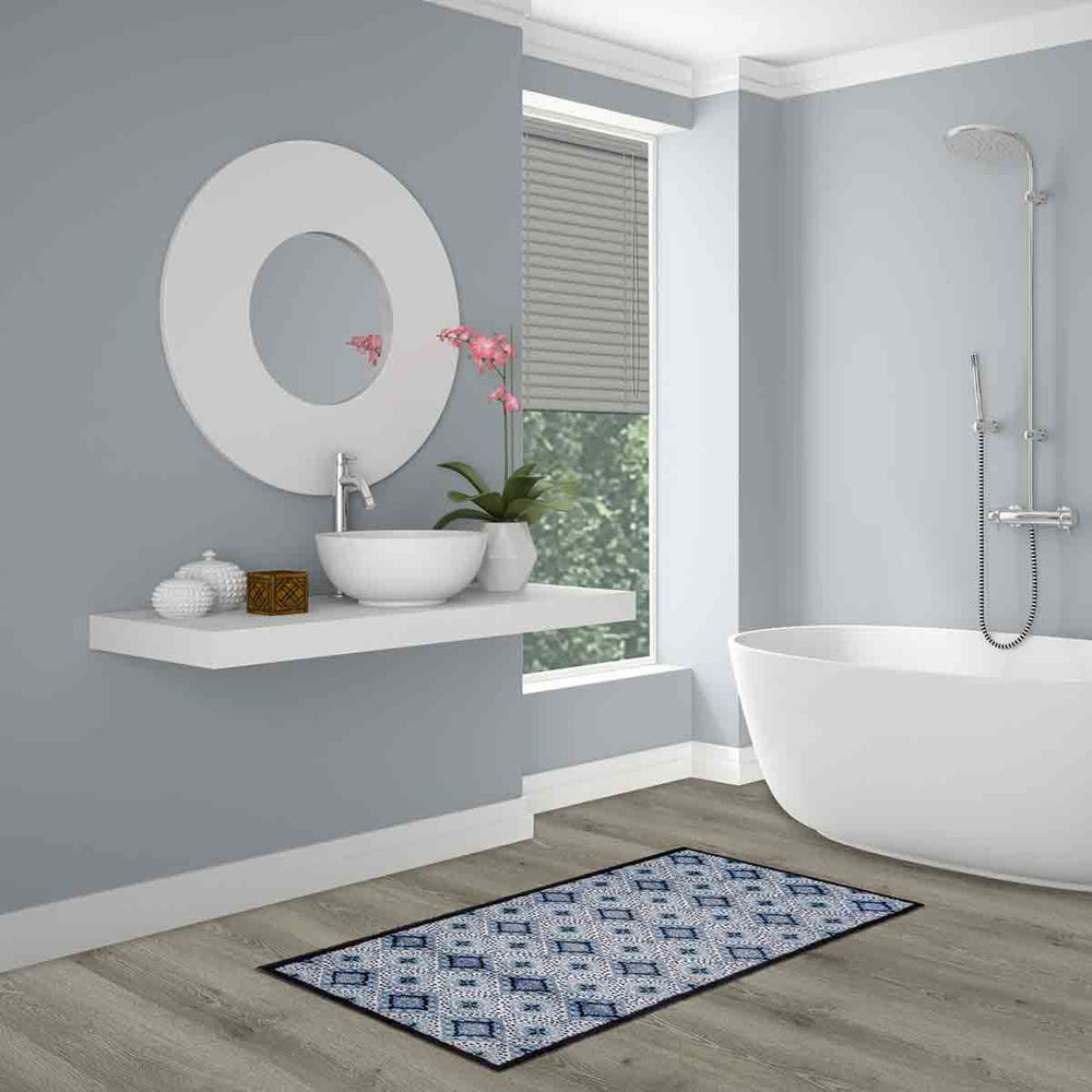 A Bathroom Mat with Blue Tile design