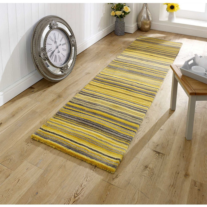 Carter Ochre Runner